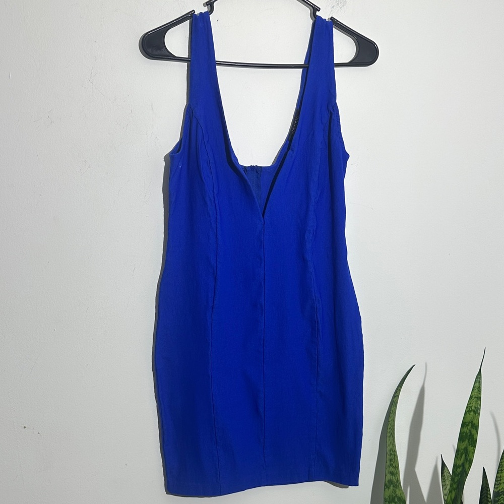 Solemio Cobalt Blue Sleeveless Backless Dress